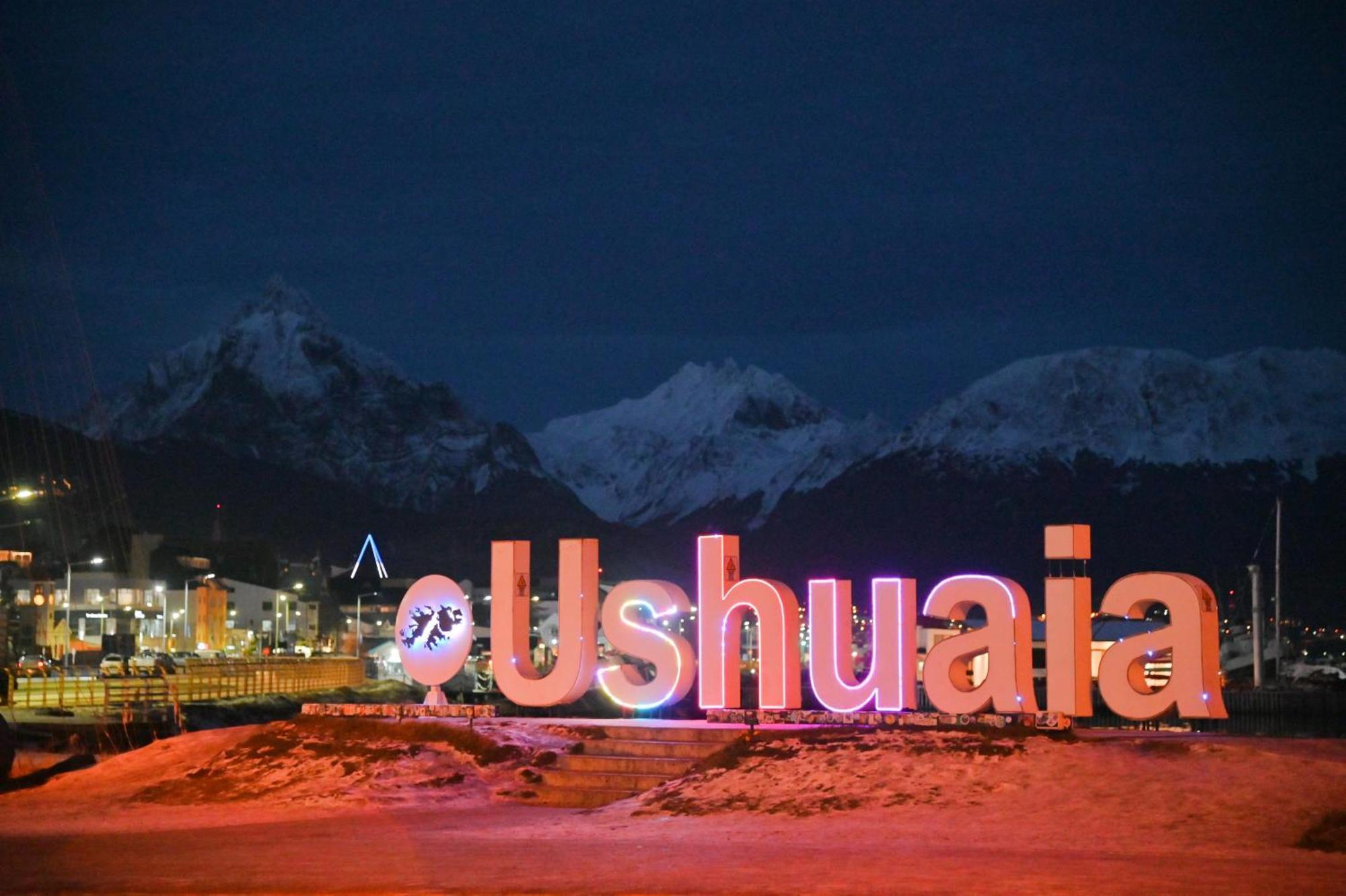 Aires Del Glaciar Ushuaia Bagian luar foto